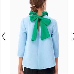 TUCKERNUCK POMANDER PLACE Faye top blue w/ green ruffle, back-tie collar Size M